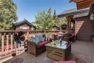 Photo #2: 1001011 Listing