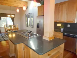 Photo #2: 1001053 Listing 