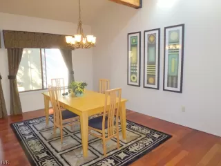 Photo #4: 1001053 Listing 