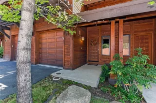 Photo #5: 1001086 Listing