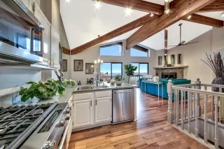 Photo #2: 1001096 Listing