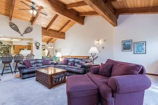 Photo #1: 1001102 Listing