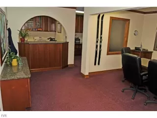 Photo #4: 1001109 Listing 