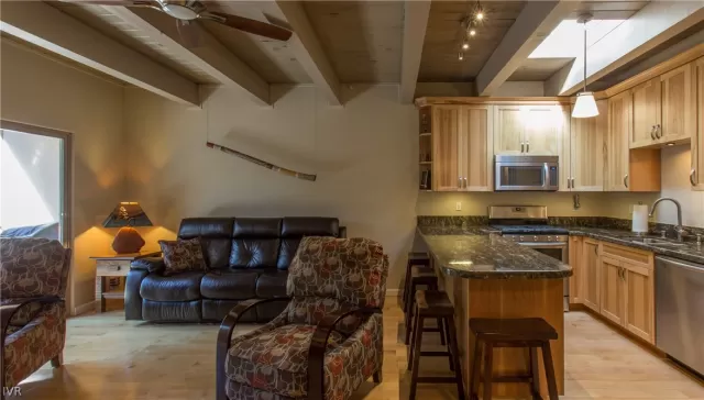 MLS: 1001127 Condo For Sale