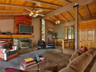 Photo #4: 1001167 Listing