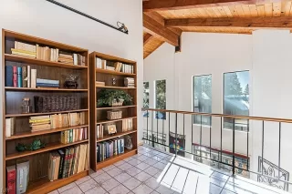 Photo #2: 1001213 Listing