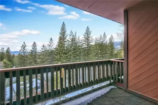 Photo #6: 1001243 Listing