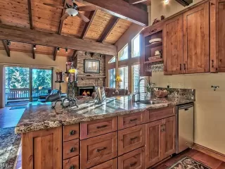 Photo #3: 1001282 Listing