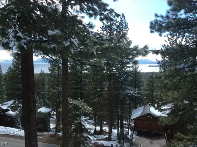 MLS: 1001313 Condo For Sale