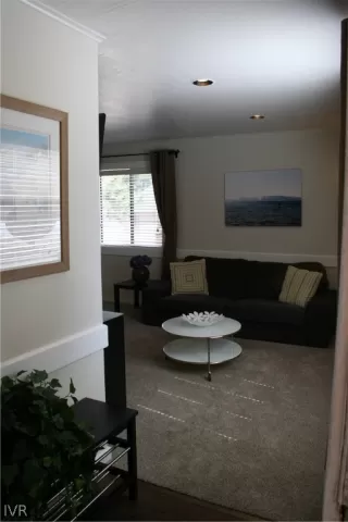 Photo #4: 1001324 Listing