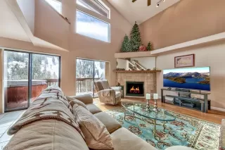 Photo #6: 1001348 Listing