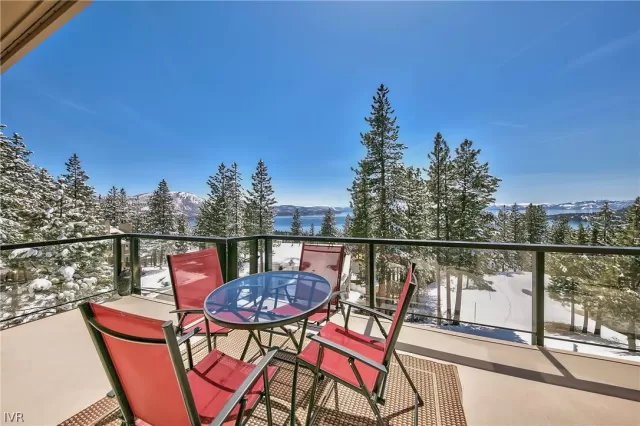 MLS: 1001357 Condo For Sale