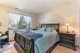Photo #5: 1002399 Listing 