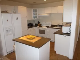 Photo #3: 1002420 Listing 