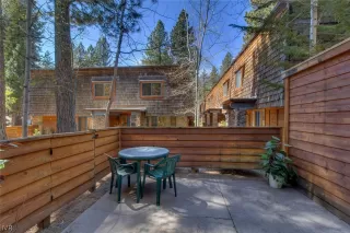 Photo #1: 1002421 Listing 