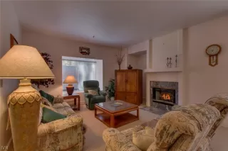 Photo #2: 1002421 Listing 