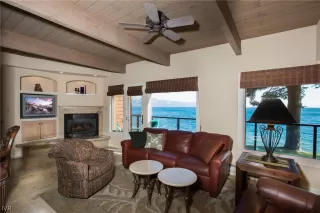 Photo #4: 1002468 Listing