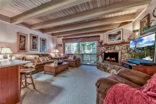 Photo #1: 1002478 Listing 