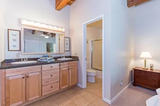 Photo #6: 1002493 Listing 