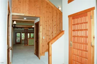 Photo #1: 1002502 Listing