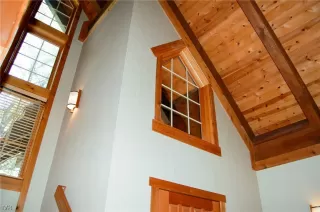 Photo #2: 1002502 Listing