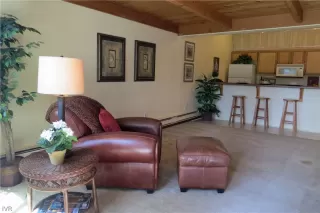 Photo #2: 1002529 Listing 