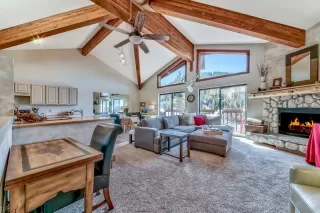 Photo #3: 1002531 Listing