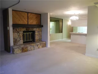 Photo #2: 1002540 Listing