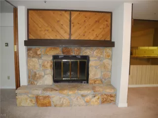 Photo #6: 1002540 Listing