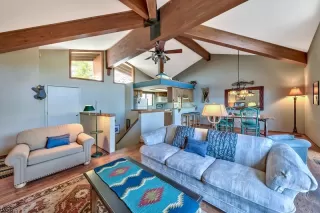 Photo #5: 1002552 Listing