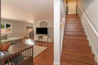 Photo #1: 1002643 Listing 