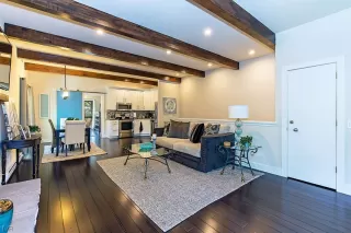 Photo #3: 1002650 Listing