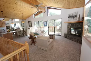 Photo #1: 1002701 Listing