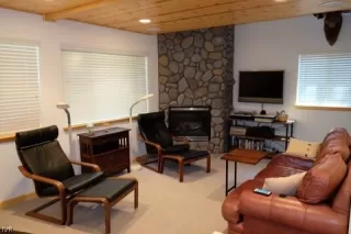 Photo #3: 1002724 Listing