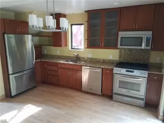 Photo #1: 1002772 Listing