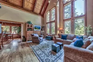 Photo #1: 1002796 Listing