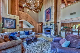 Photo #3: 1002796 Listing