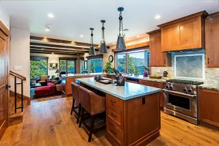 Photo #3: 1002821 Listing 