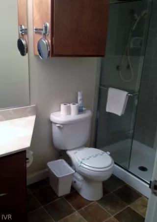 Photo #3: 1002864 Listing