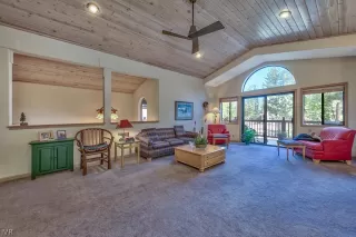 Photo #1: 1002879 Listing 