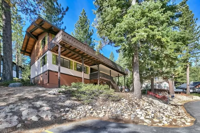 MLS: 1002885 Condo For Sale