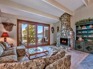 Photo #1: 1002887 Listing