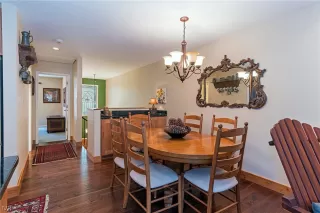 Photo #5: 1002908 Listing 