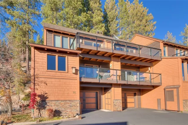 MLS: 1002912 Condo For Sale