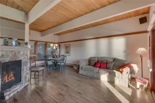 Photo #2: 1002912 Listing