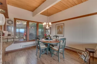 Photo #3: 1002912 Listing