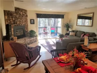 Photo #1: 1002920 Listing