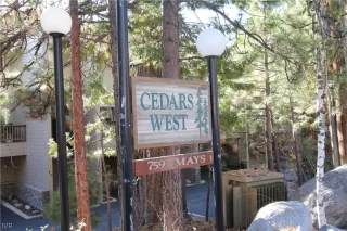 Photo #3: 1002928 Listing