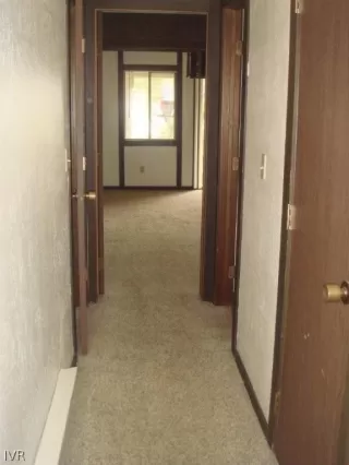 Photo #2: 1003967 Listing