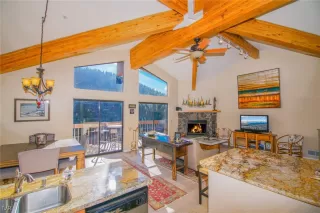 Photo #5: 1003975 Listing